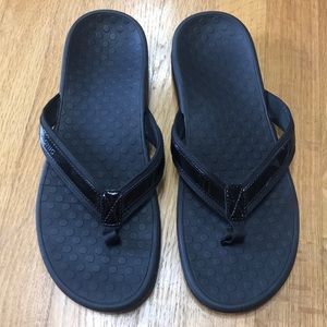 Vionic Size 11 Tide II Black